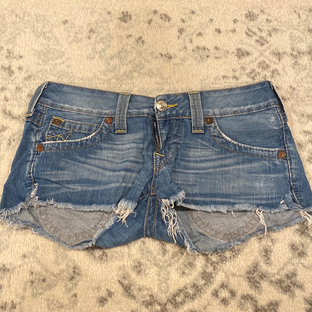 True religion size 28 raw hem denim shorts